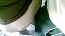 Banyak cerita seks m ...